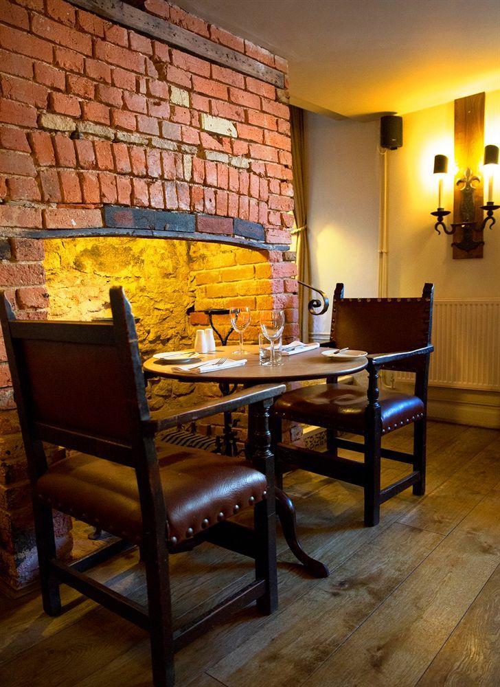 Queens Head Inn Nassington Kültér fotó
